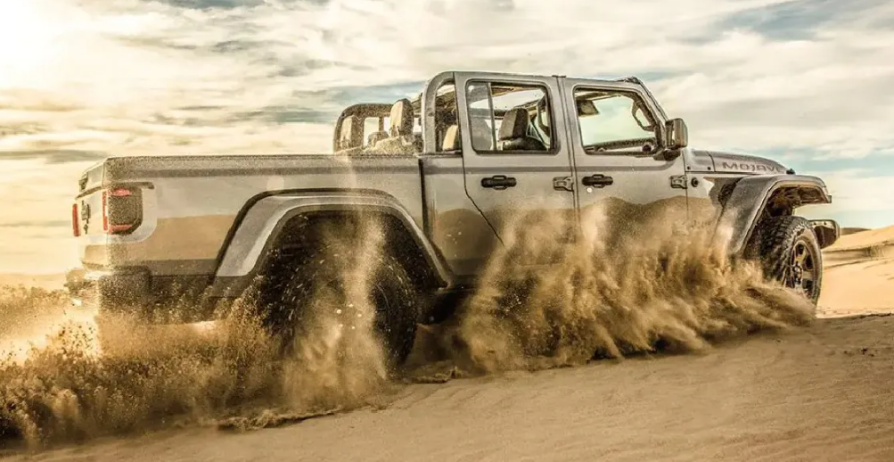 2023 Jeep Gladiator Mojave Desert-Rated Pickup Truck Concept